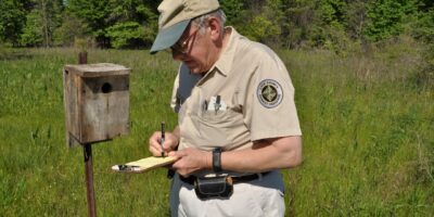 wildlife biologist field research technology